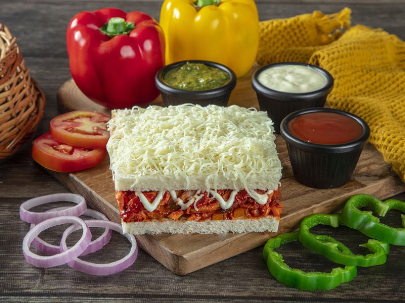 Butter Chicken Cheese Toast Sandwich