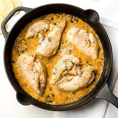 Chicken In Lemon Garlic Gravy