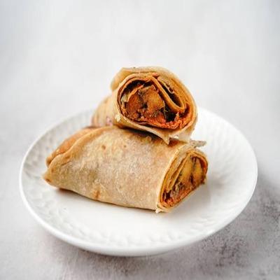 Chicken Schezwan Frankie Roll