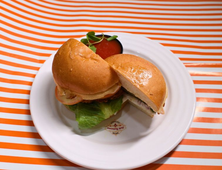 Chicken Cheese Burger