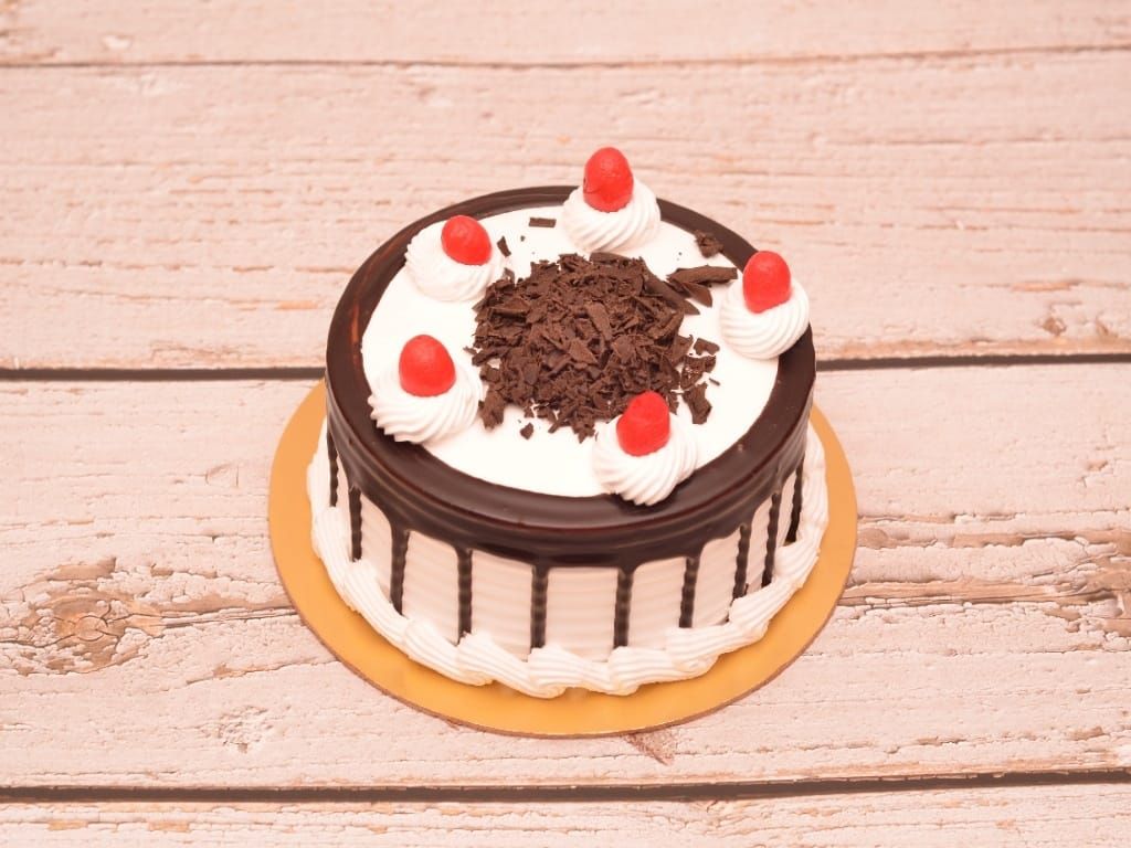 Black Forest Cake (500gm)