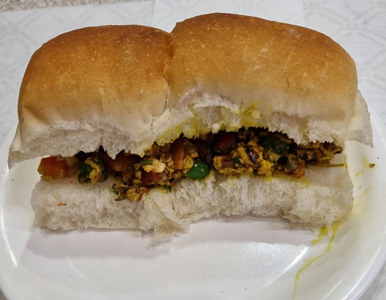 Egg Bhurji Pav