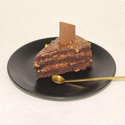 Royal Ferrero Rocher Pastry [1 Piece]