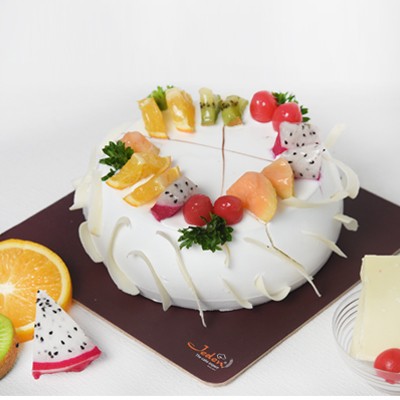 Fruit Fantasy Cake