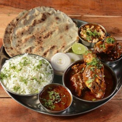 Mangalorean Chicken Ghassi Thali