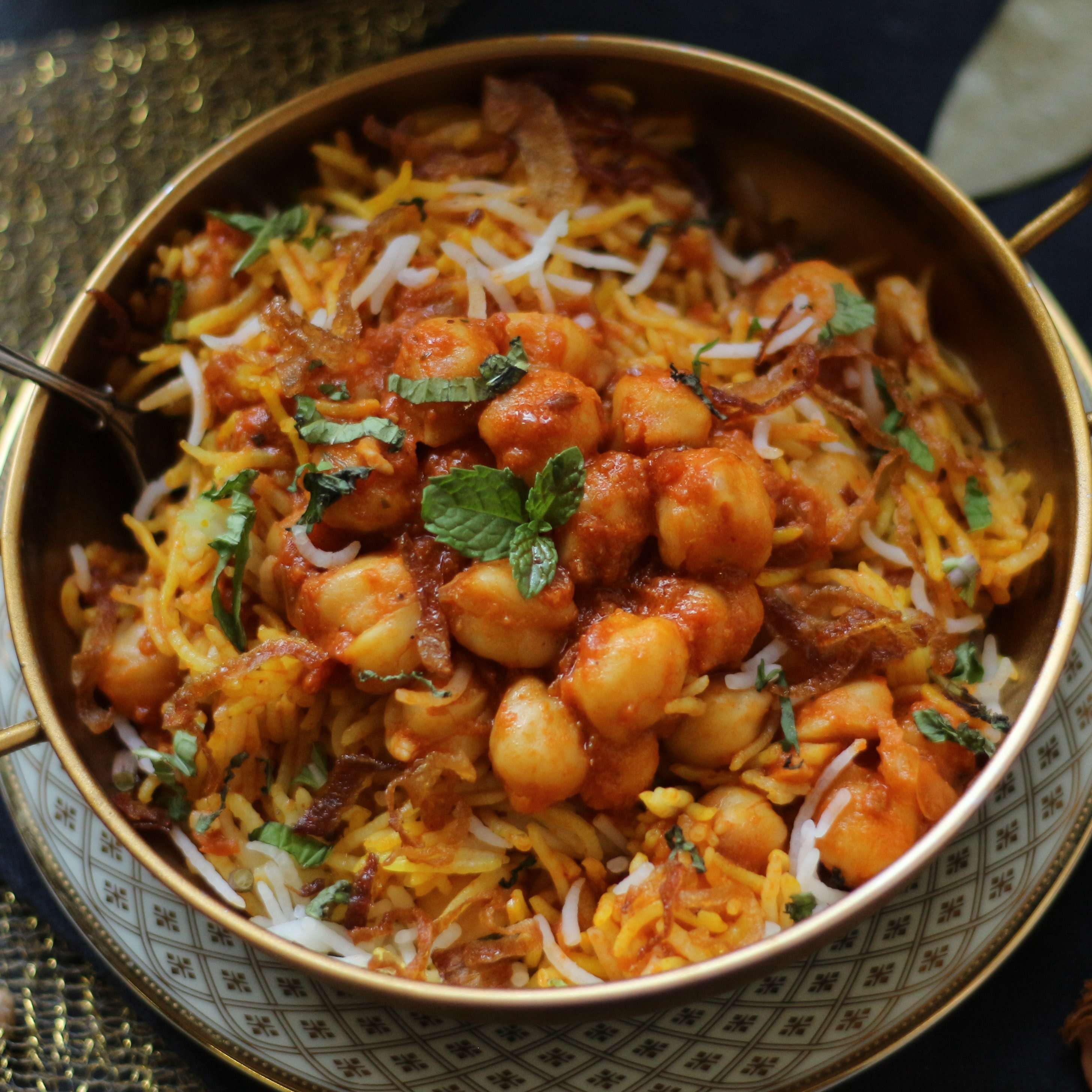 Amritsari Chole ki Achari Biryani