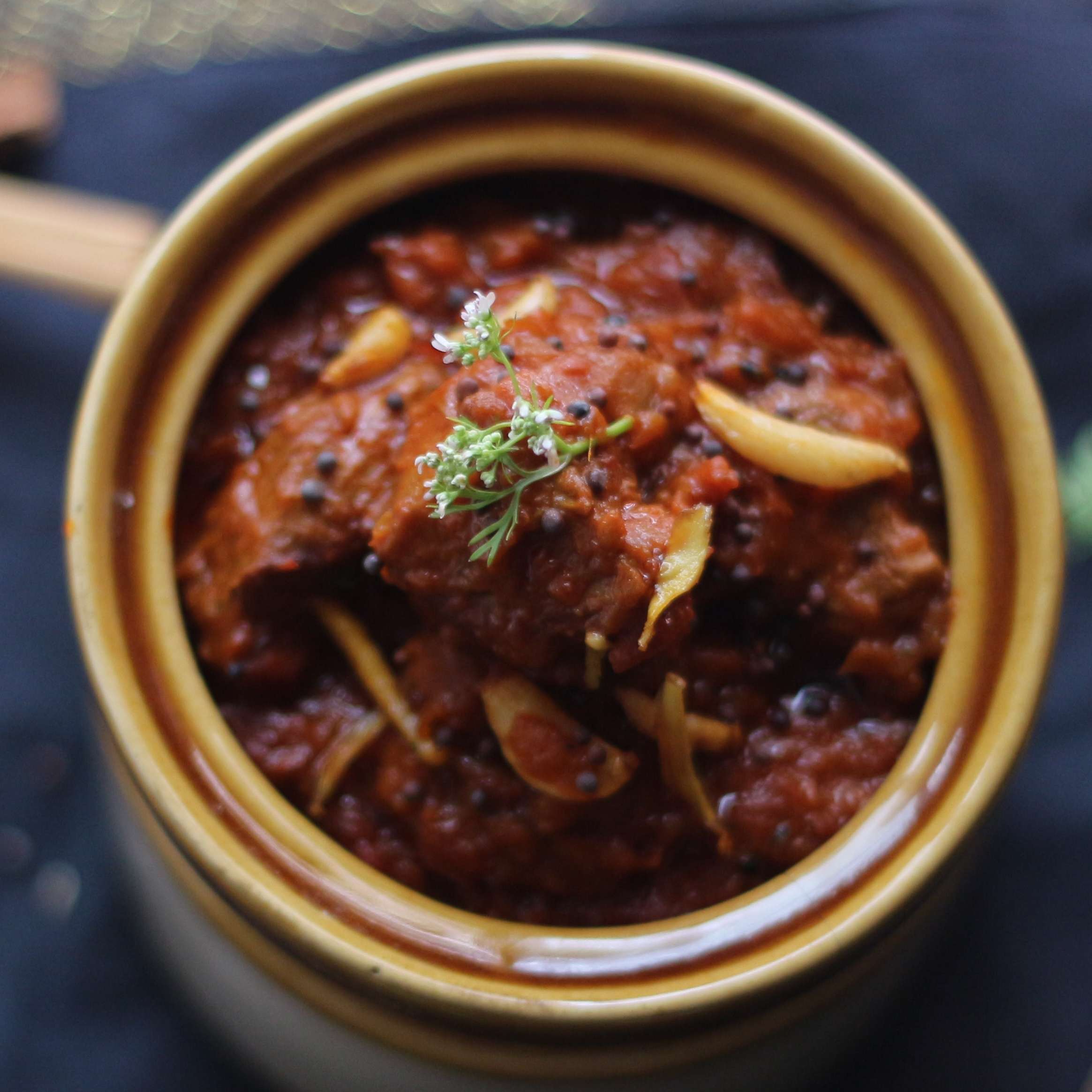 Martaban ka Gosht with Bone [500 ML]