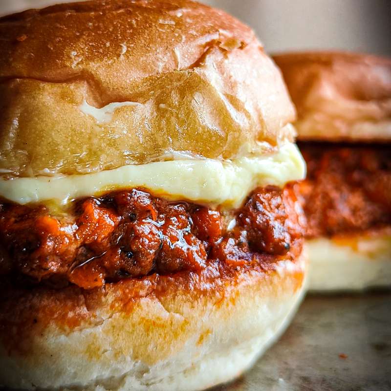 Bhuna Murg Bun Maska (2 pcs)