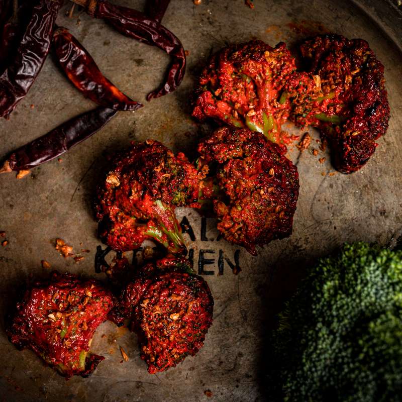 Lal Mirch Tandoori Broccoli [8 Pieces]