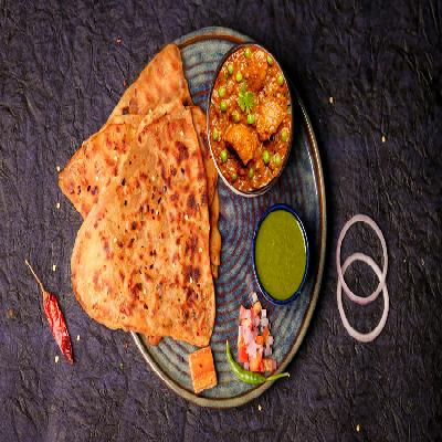 Aloo Matar & Paratha Combo