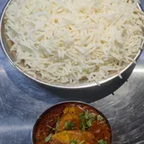 Single White Rice Chicken Curry