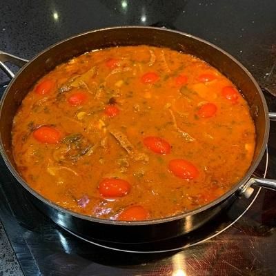 Mughlai Tomato Curry