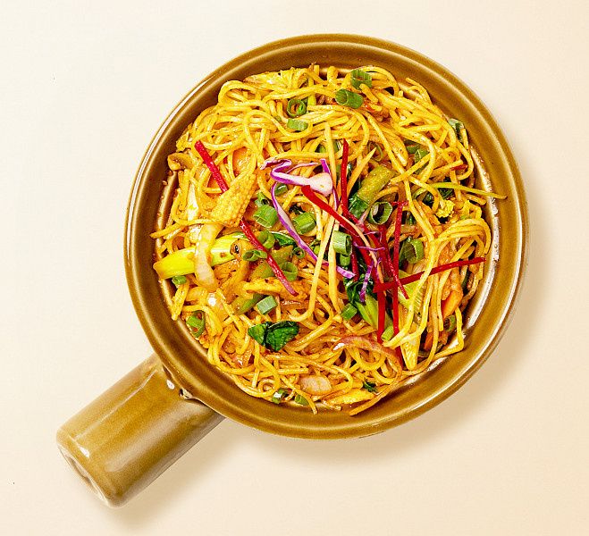 Street Style Noodles Chicken