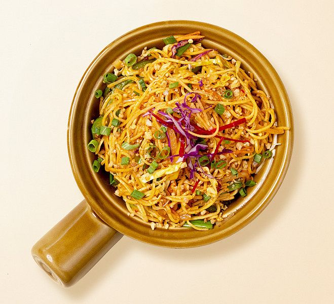 Ginger  Garlic Noodles Chicken