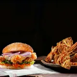 Fried Chicken Strips Burger + Peri Peri Fried Chicken Wings - (4 Pcs)