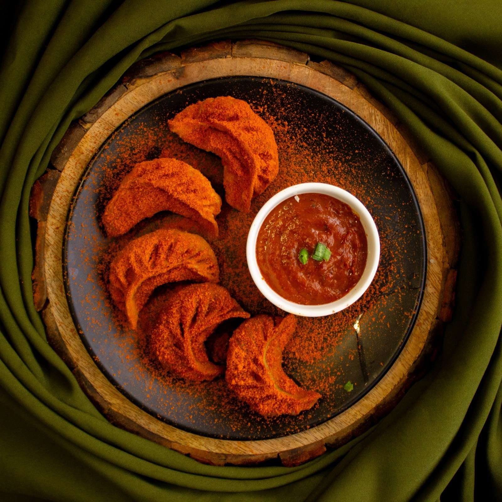 Kurkure Chicken Momos (Fried)