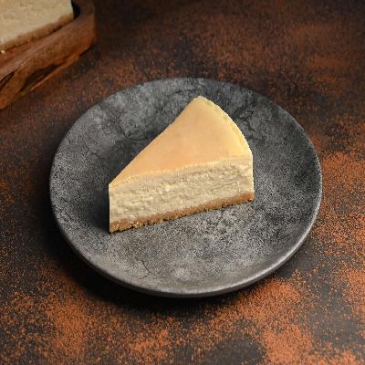 New York Bake Cheesecake Slice