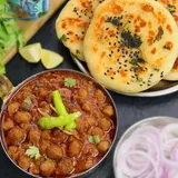 ONION KULCHA WITH CHANA