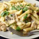 PASTA IN WHITE SAUCE