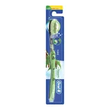 ORAL B PRO HEALTH NEEM CRISS CROSS TOOTH BRUSH