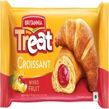BRITANNIA TREAT CROISSANT MIXED FRUIT ROLL 47G