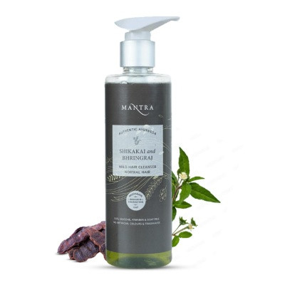 MANTRA SHIKAKAI AND BHRINGRAJ HAIR CLEANSER 100ML