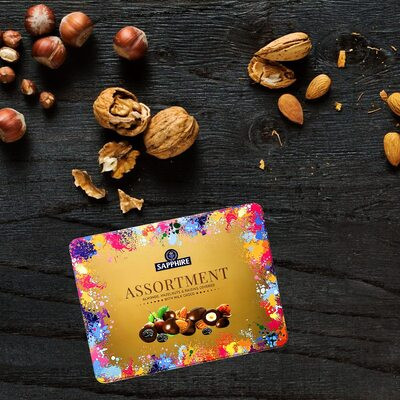 SAPPHIRE ASSORTMENT NUTS CHOCOLATE 350G