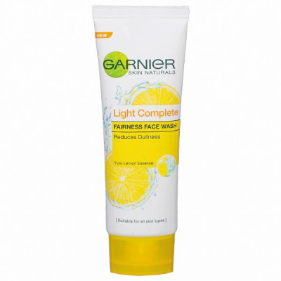 GARNIER BRIGHT COMPLETE VITAMIN C FACE WASH 50G