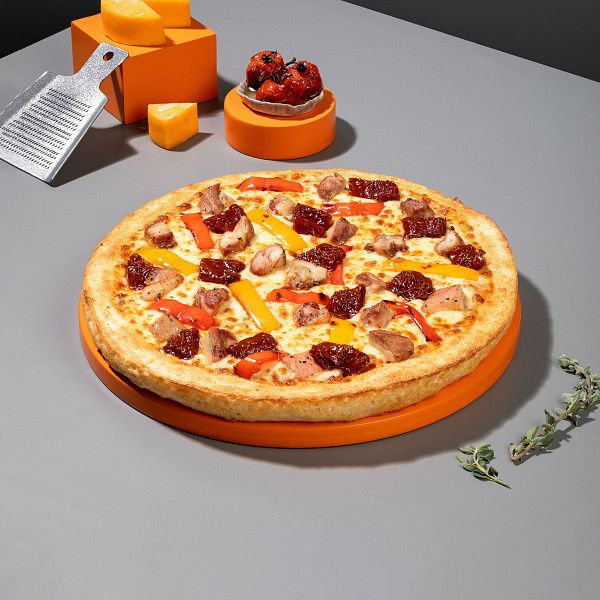 Exotic Pomodoro Polo Pan Pizza