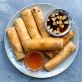 Chicken Spring Rolls Classic (4 Rolls)