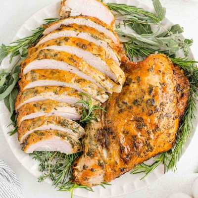 Hot Favourite Marinated Italian Herbs Breast Sliced (300g)