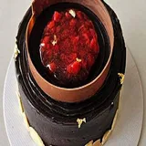 Strawberry Chocolate Fudge Cake