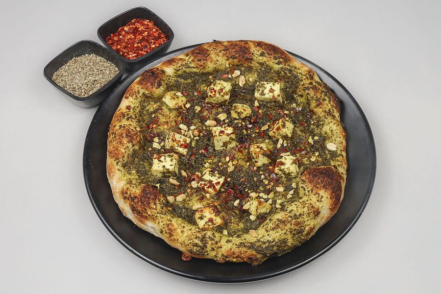 Pesto Paneer Sourdough Pizza [10 Inch]