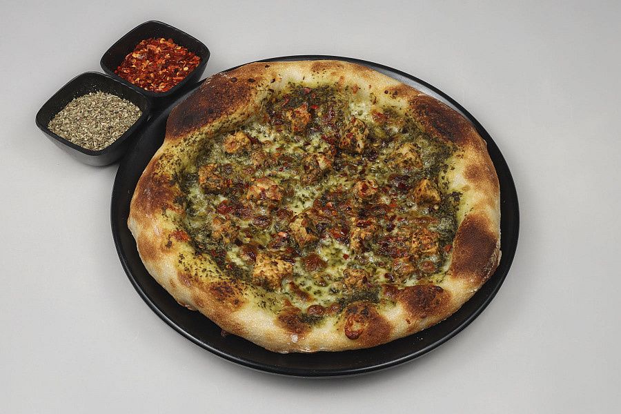 Chicken Pesto Sourdough Pizza [10 Inch]