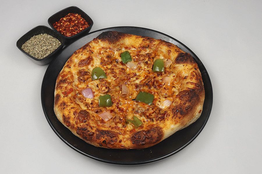 Chicken Tikka Sourdough Pizza [10 Inch]