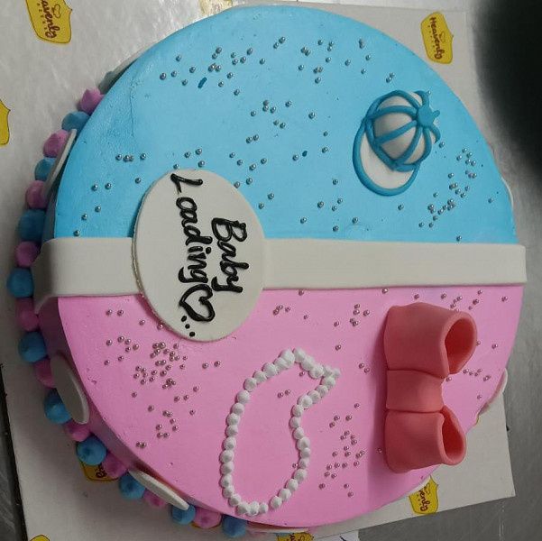 Baby Shower Theme Cake