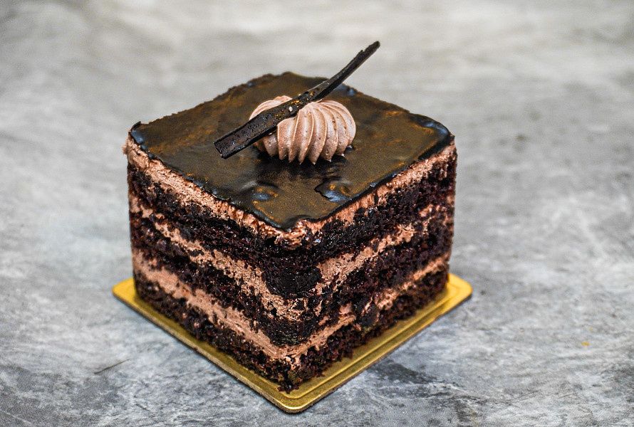 Chocolate Mousse Pastry