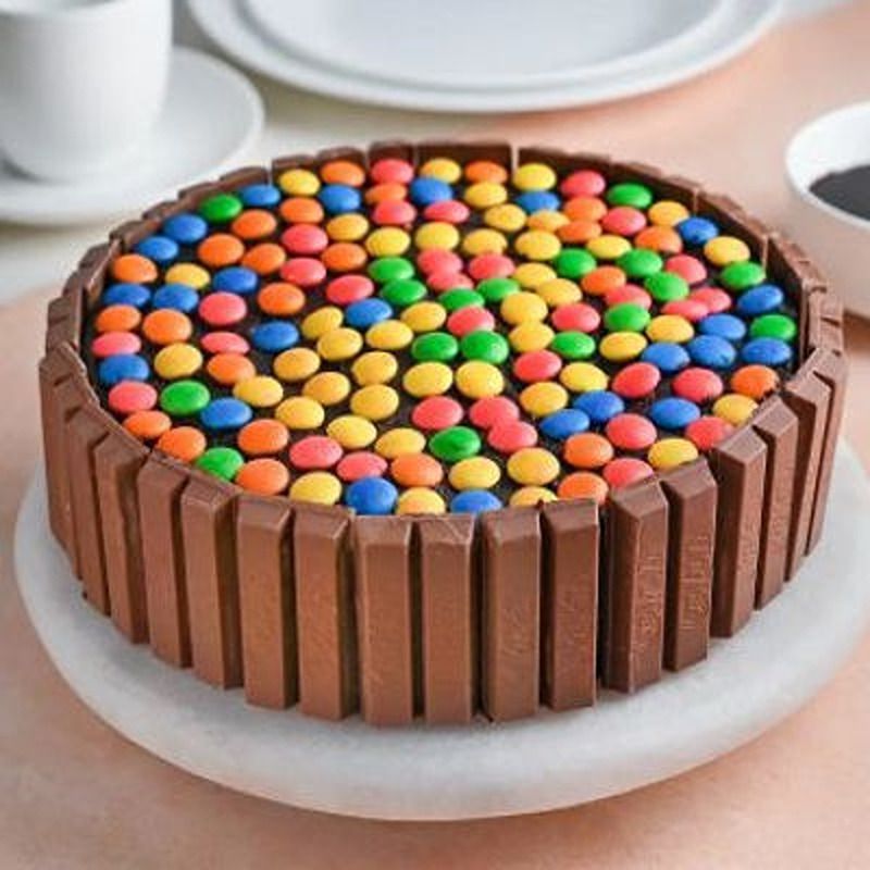Kitkat And Gems Cake