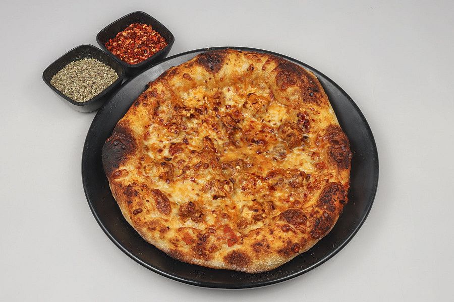 Peri Peri Chicken Sourdough Pizza [10 Inch]
