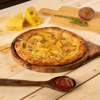 Kartoffel Lyonnaise Delight Pizza