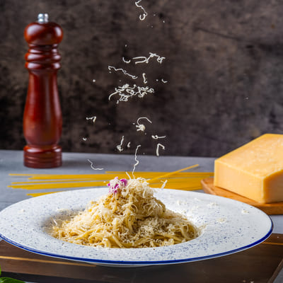 Cacio E Pepe