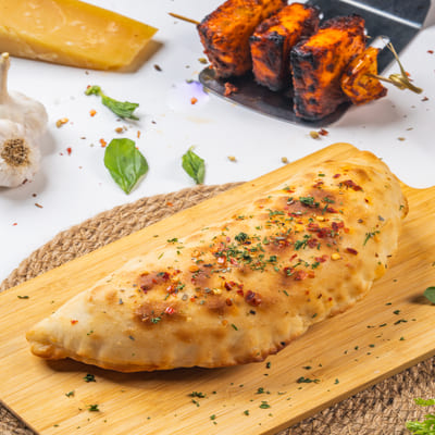 Tandoori Paneer Tikka Garlic Bread