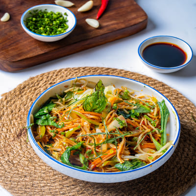 Schezwan Hakka Noodles