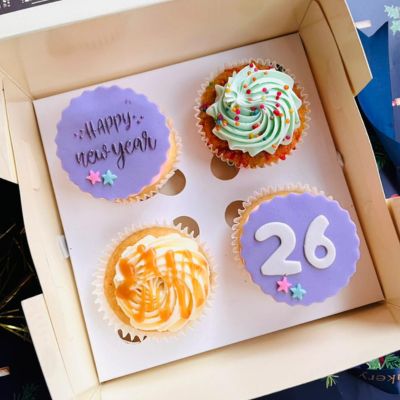 New Year Classic Combo [Eggless Cakes]