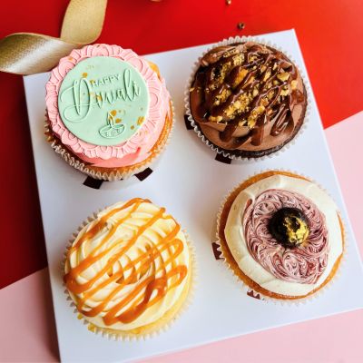 Classic Diwali Combo [Eggless Cakes]