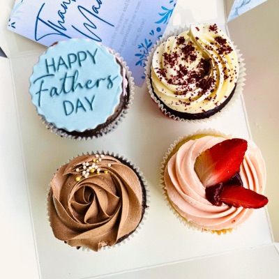 The Superdad Combo  [Eggless Cakes]