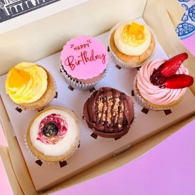 Berry Happy Birthday Box