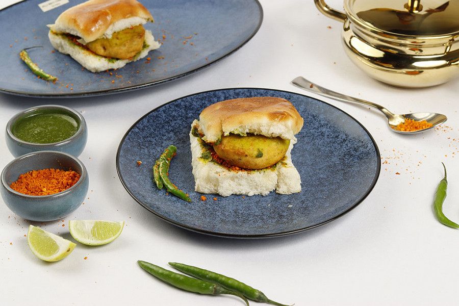Vada Pav [1 Piece]