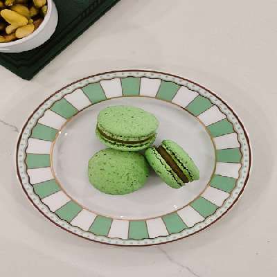 Pistachio Macaron (Box Of 2)