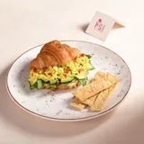 Scrambled Paneer Croissant